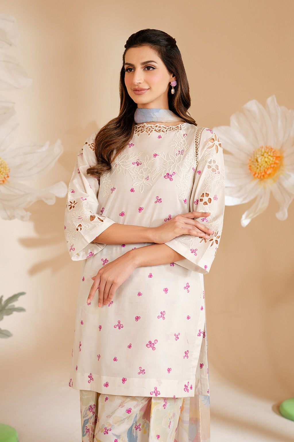 IZNIK-3PC LAWN PRINTED EMB SHIRT WITH SILK PRINTED DUPATTA AND PRINTED TROUSER-SZ-052