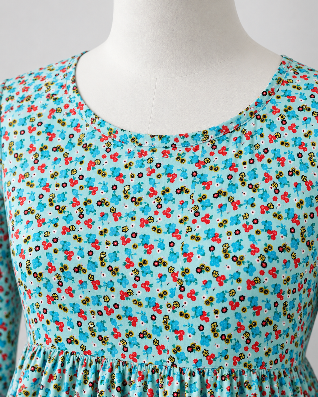 Aqua Mini Floral Printed Linen Fabric – Women’s Fall Unstitched Suit