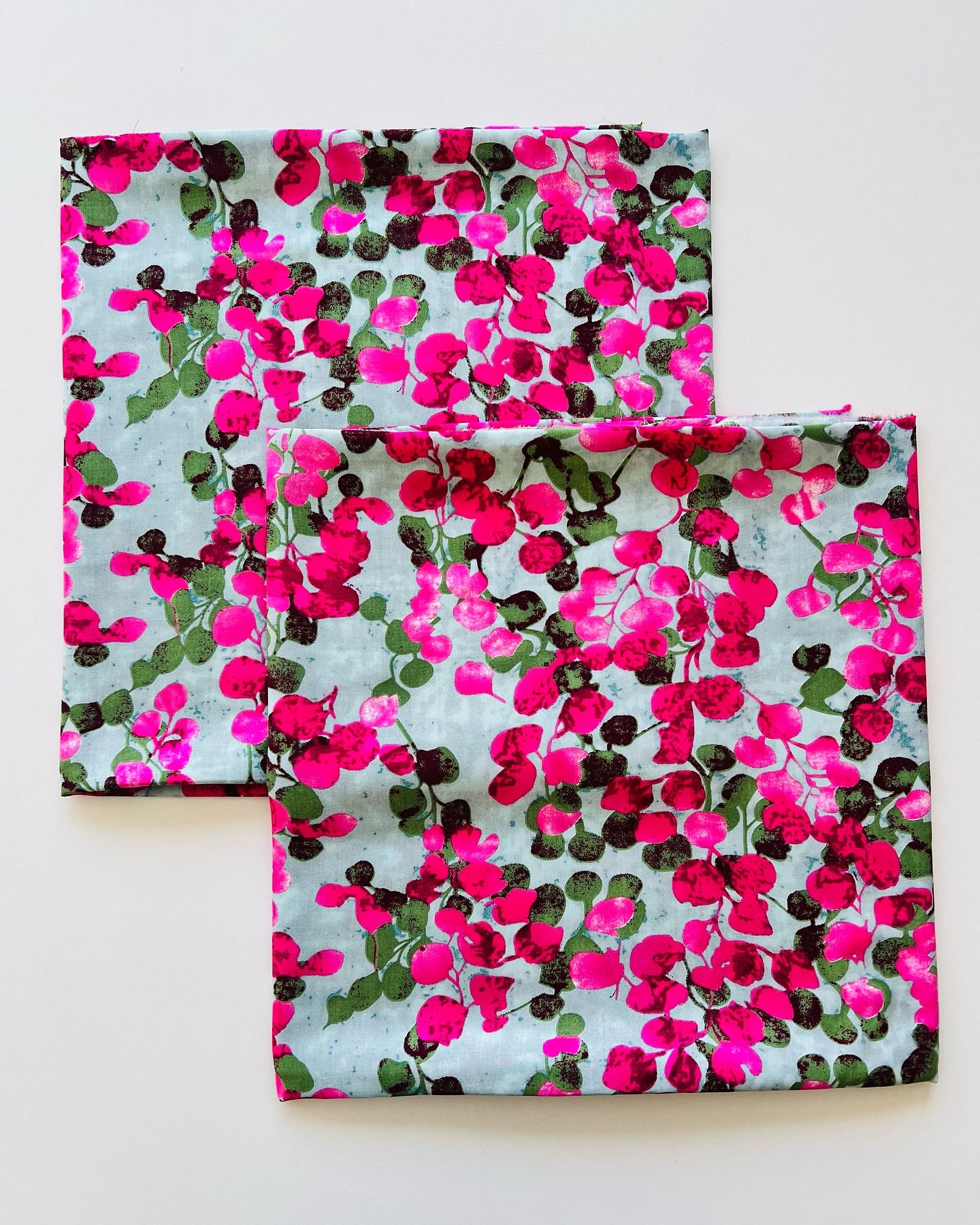 Fuchsia Vine – Floral Printed Linen