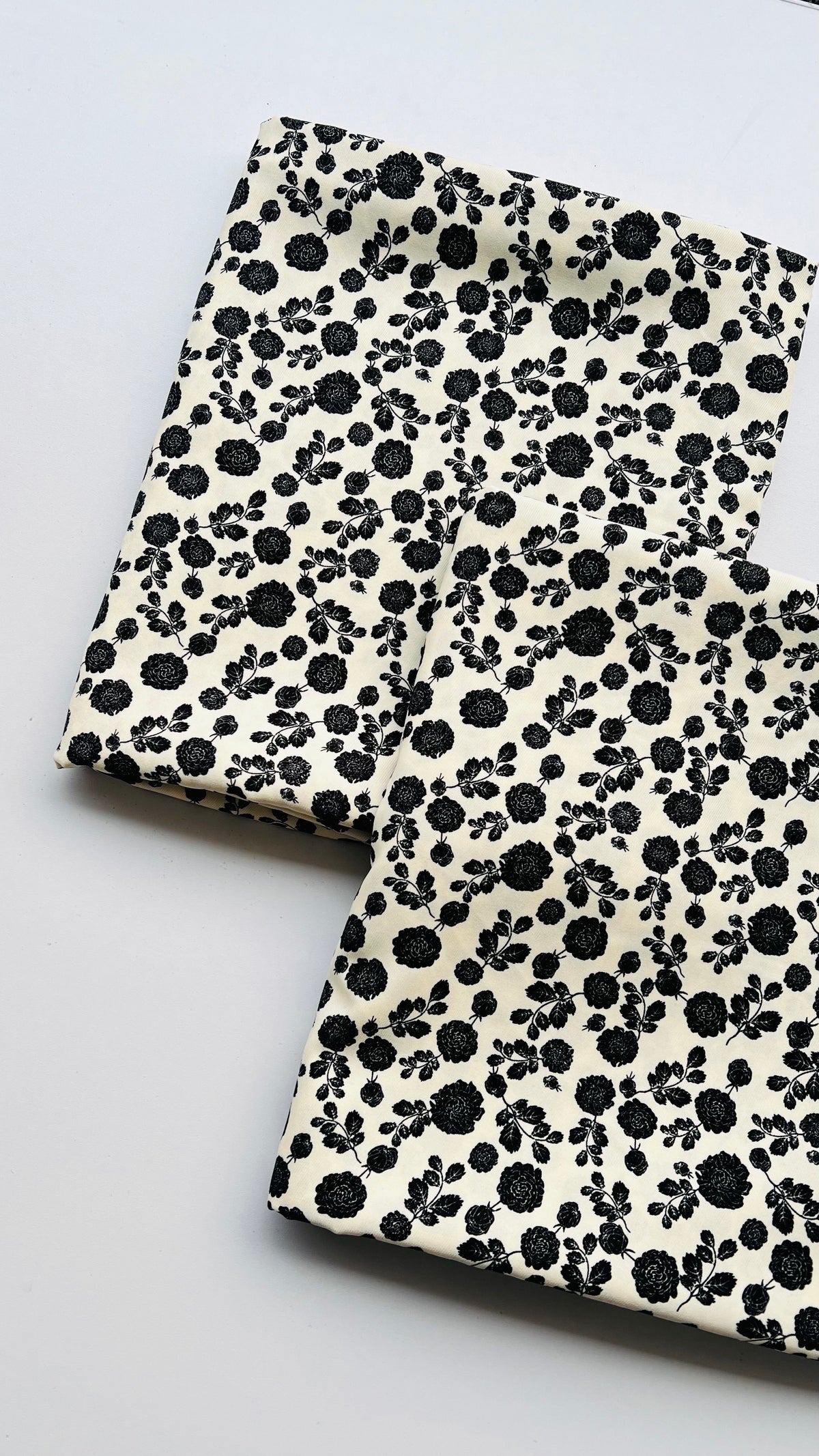 Woolen Cordouroy Creamy floral 2pc printed
